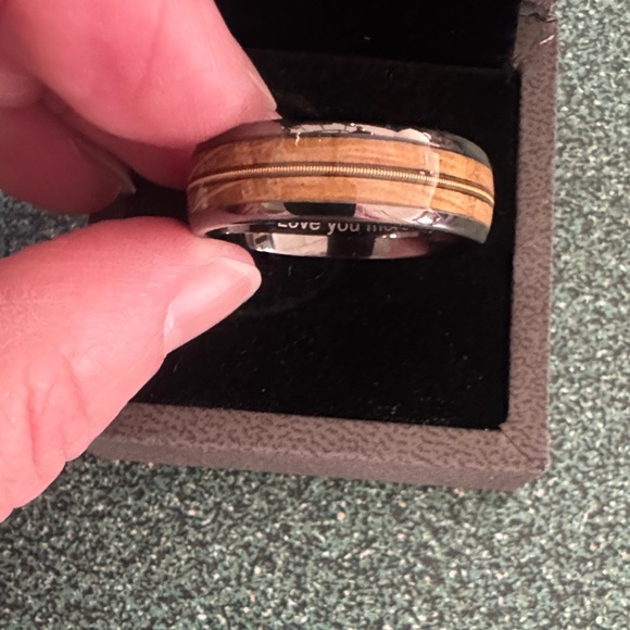 Men's Black and Brown Ring - Picture 4 of 5